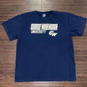 GW UNIVERSITY VINTAGE TEESHIRT